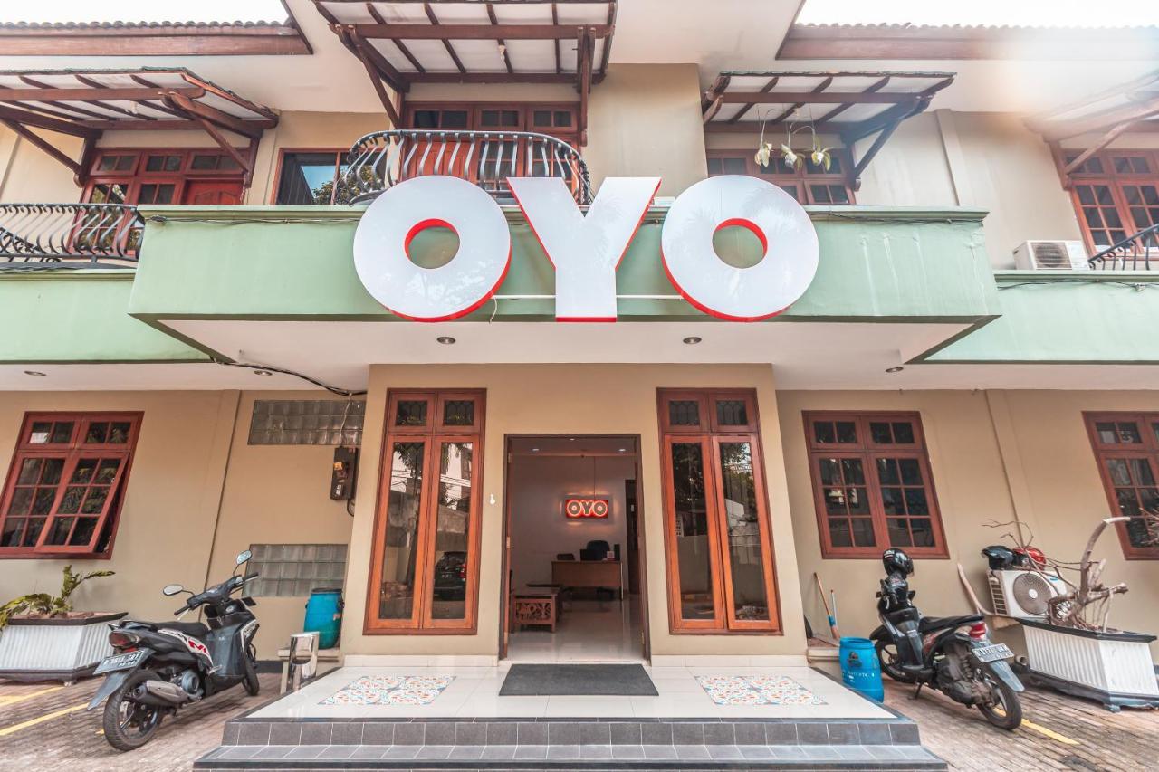 Oyo 1990 Kost Kuningan Executive Boading House Setiabudi Jacarta Exterior foto