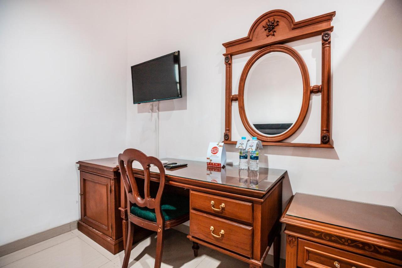 Oyo 1990 Kost Kuningan Executive Boading House Setiabudi Jacarta Exterior foto