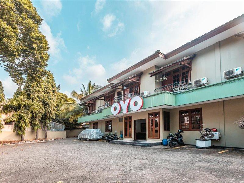 Oyo 1990 Kost Kuningan Executive Boading House Setiabudi Jacarta Exterior foto