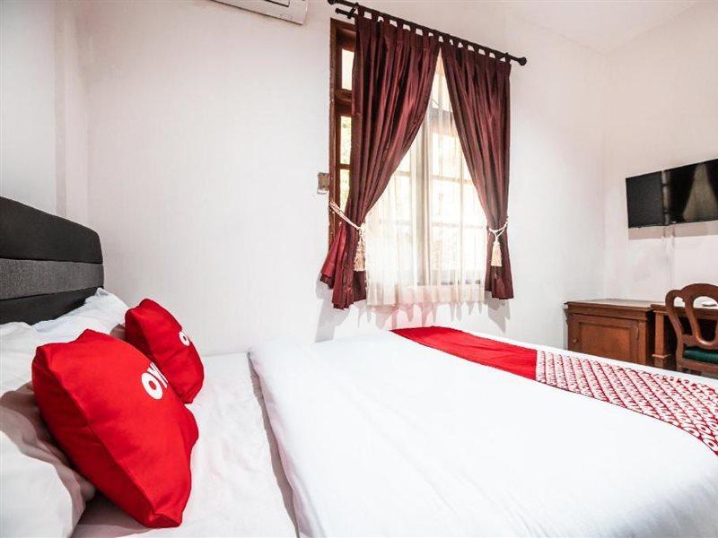 Oyo 1990 Kost Kuningan Executive Boading House Setiabudi Jacarta Exterior foto