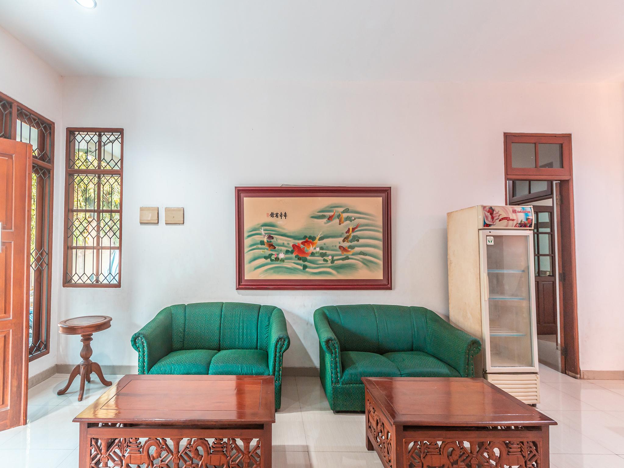 Oyo 1990 Kost Kuningan Executive Boading House Setiabudi Jacarta Exterior foto